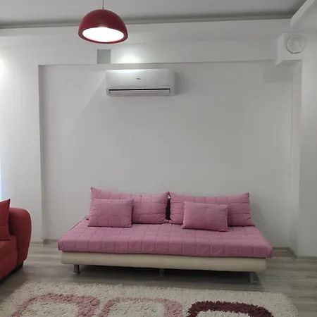 Apartment Pembe Ev